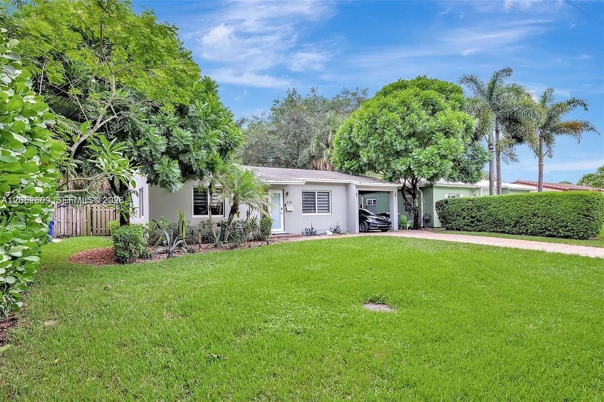 2 bed, 1.0 bath, 1016 sqft, $3,500 — Photo 1