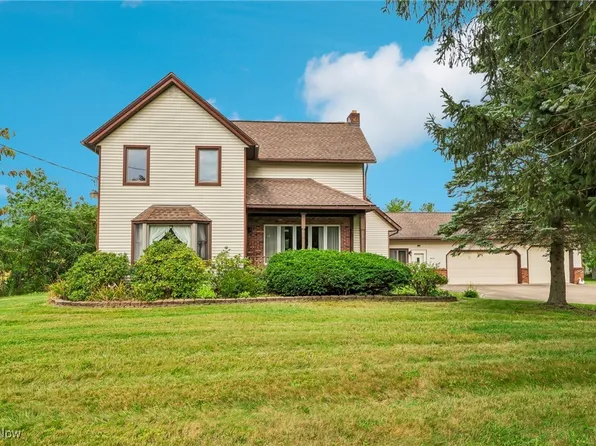 8924 Brakeman Rd, Chardon, OH 44024