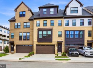 4965 Longmire Way, Chantilly, VA
