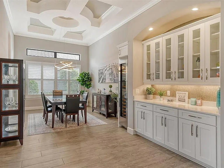 4735 Cabreo Ct — Photo 6
