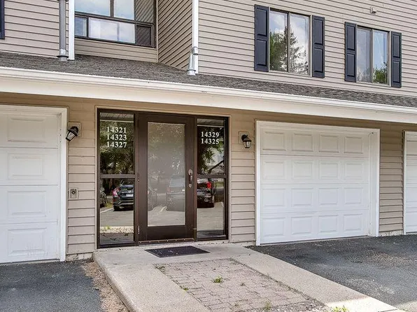 14325 Fairway Dr, Eden Prairie, MN 55344