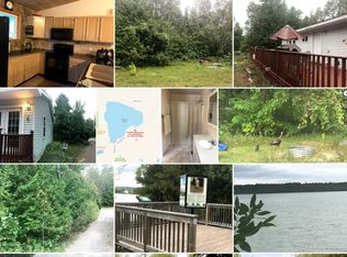 4274 Hiawatha Trl, Petoskey, MI 49770