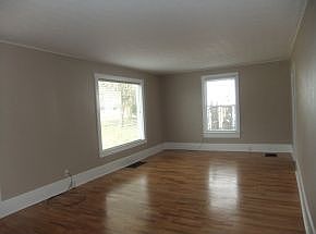 3rd image of 2937 Ashley St