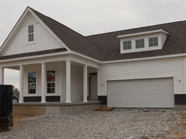 412 Fannin Dr, Pataskala, OH 43062