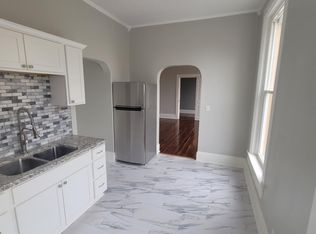 118 1/2 E Sandusky St #2, Findlay, OH 45840