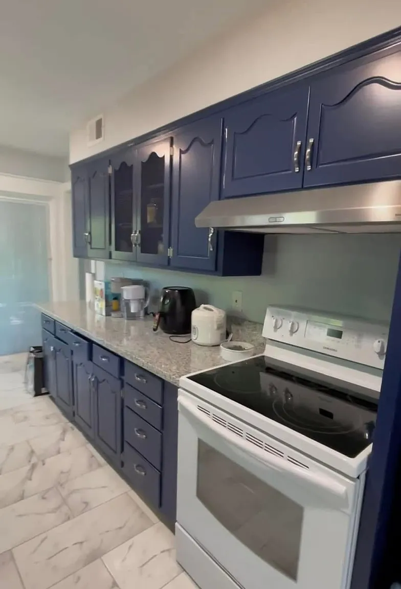 5 bed, 2900 sqft, $2,500 — Photo 3
