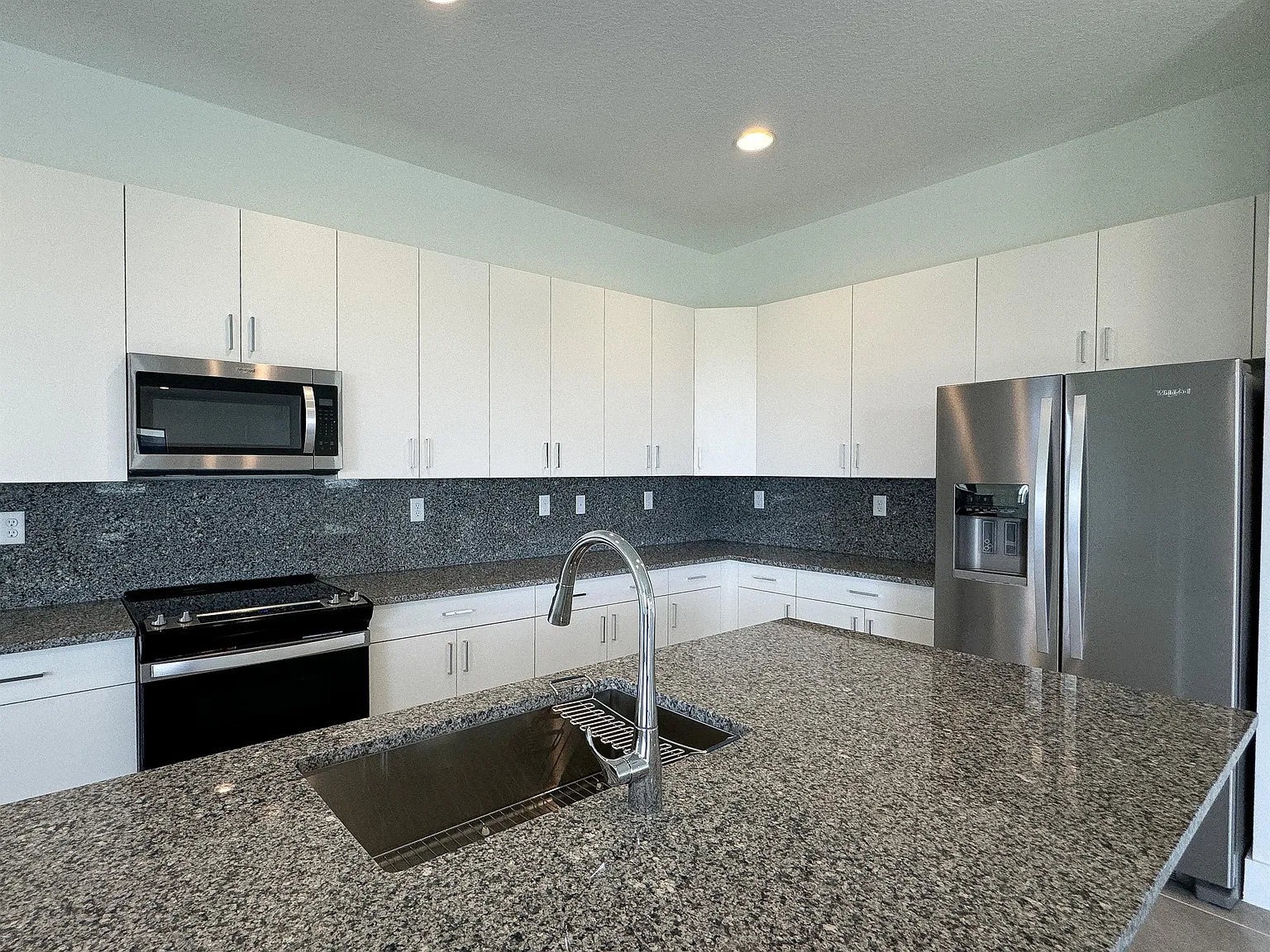5286 Nevola Ave - Maple... — Photo 4