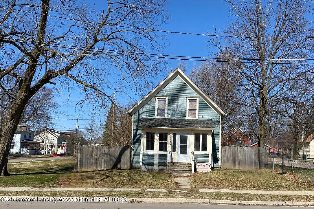 1318 Chelsea Ave photo 1