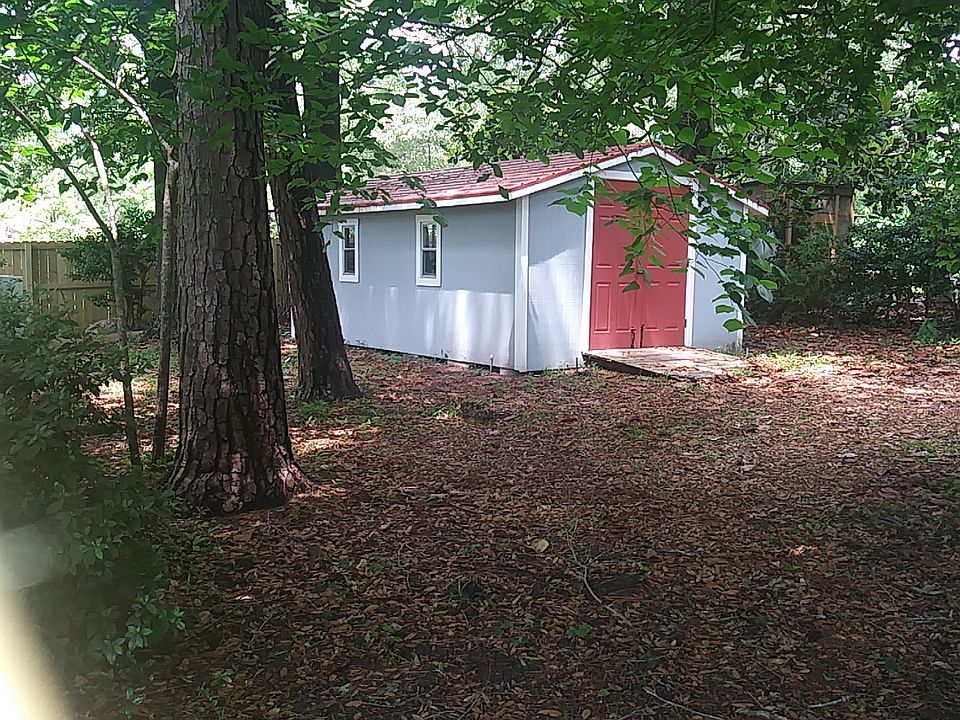 2nd image of 113 Wilson Dr