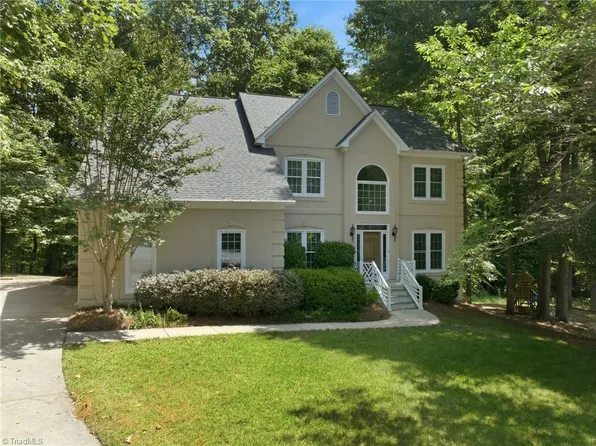 3205 Rider Ct, Jamestown, NC 27282