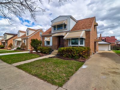 5721 N Oriole Ave, Chicago, IL, 60631