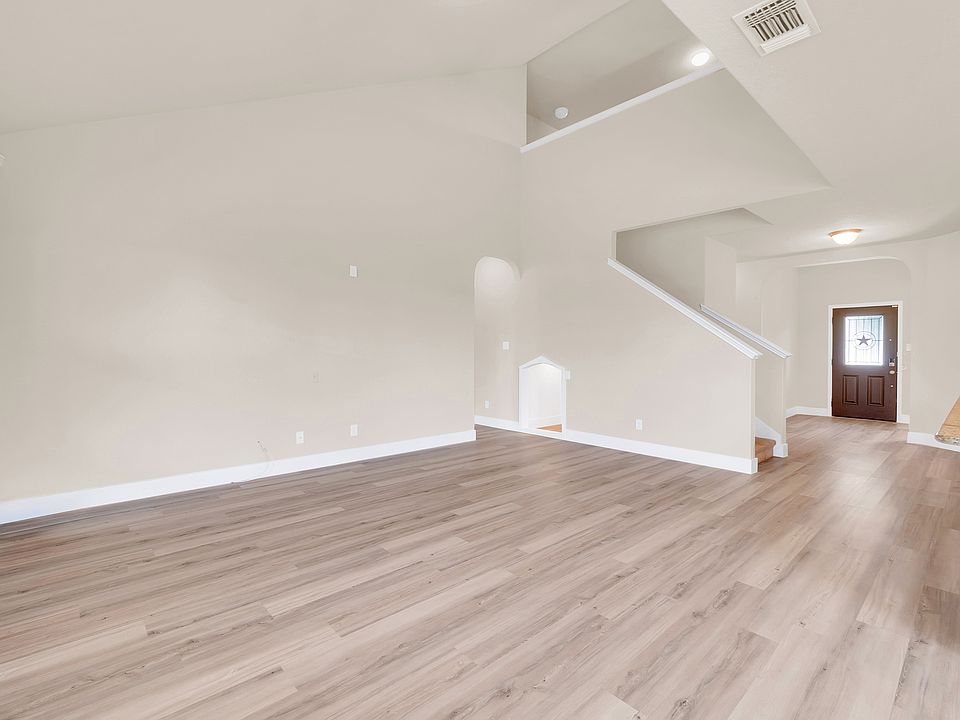 1st image of 13446 Colorado Parke