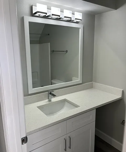 Spring Lake Apartments — Photo 111