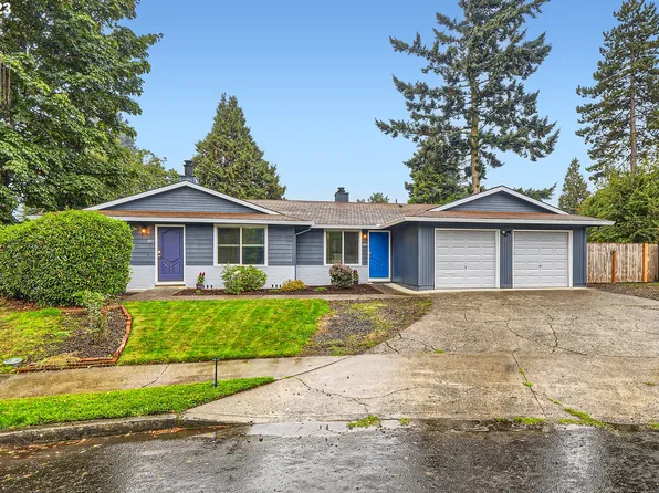 885 SE Lambert Cir, Gresham, OR 97080