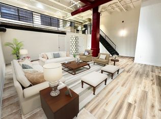 266 S 23rd St #17A, Philadelphia, PA 19103