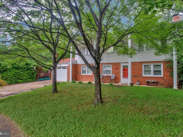 13515 Kelmont Ct, Woodbridge, VA 22193