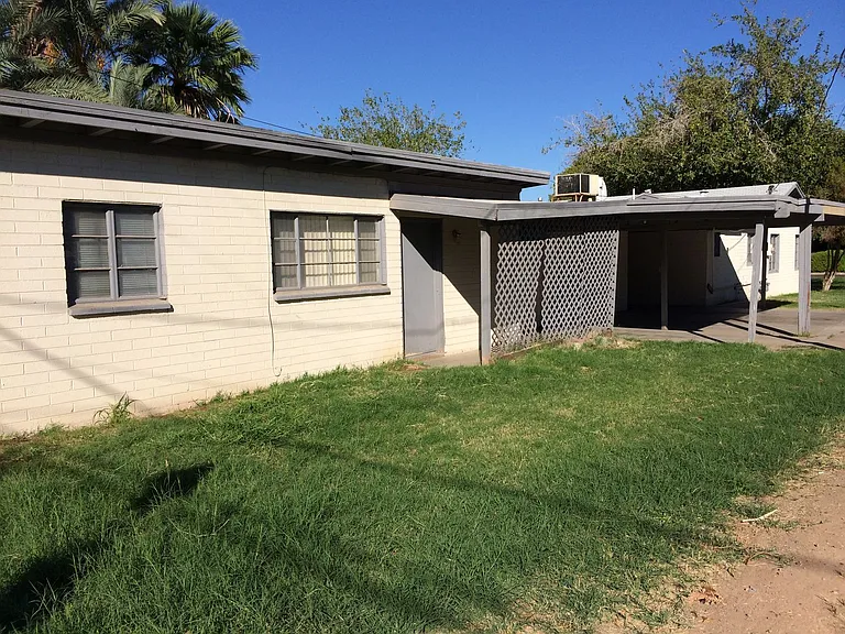 1539 E Hudson Dr — Photo 11