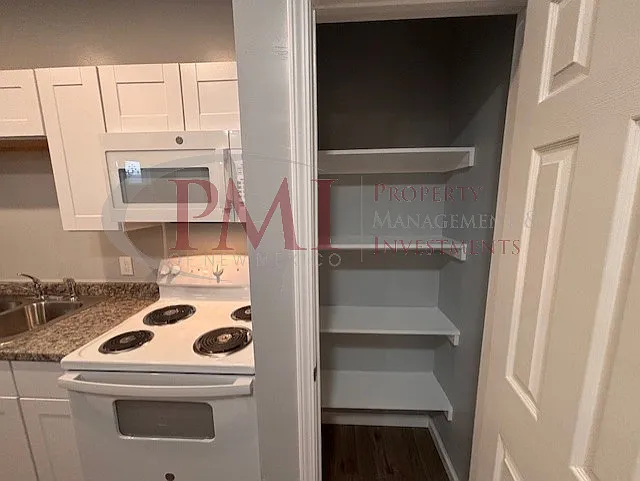 2250 Locust Street #2 — Photo 21