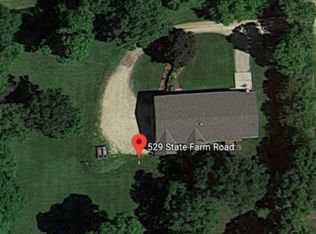 529-531 State Farm Rd #1, Deerfield, WI 53531