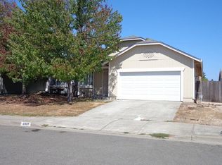 2337 Lemur St, Santa Rosa, CA 95401