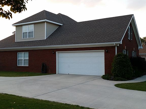 5th image of 106 Berry Hill Dr
