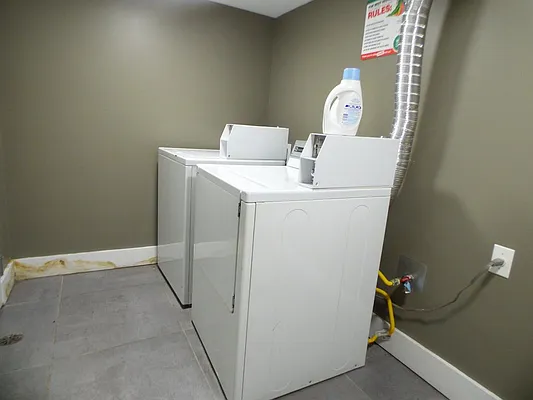 Rented by Premier Metro Realty Corp | media 22