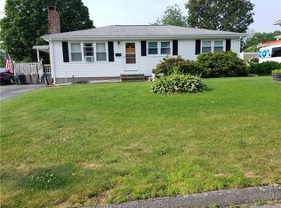 42 W Vine St, Pawcatuck, CT 06379