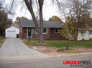 1674 Pawnee St, Lincoln, NE 68502