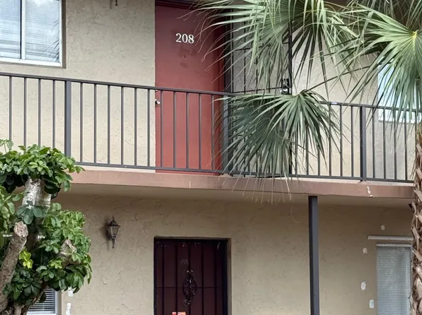 6074 Forest Hill Boulevard #208, West Palm Beach, FL 33415