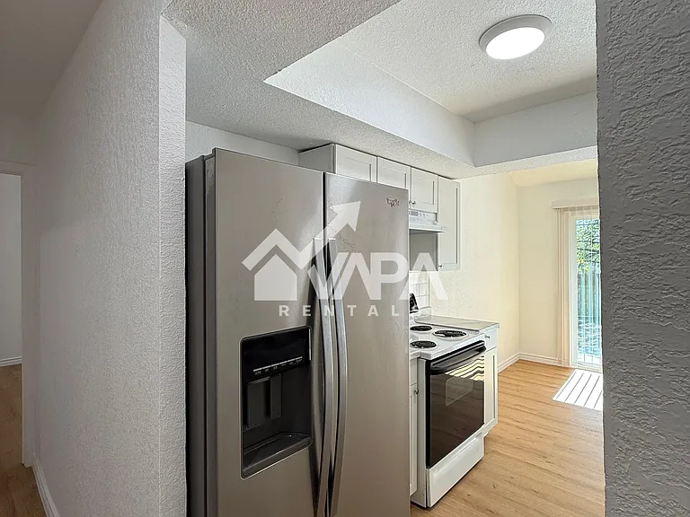 9318 Adams Hill Dr — Photo 6
