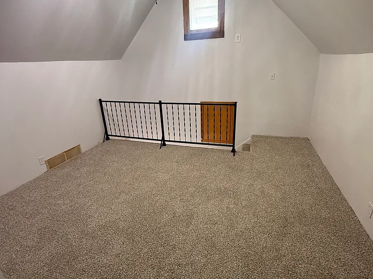 1001 E Olive St #2 — Photo 6