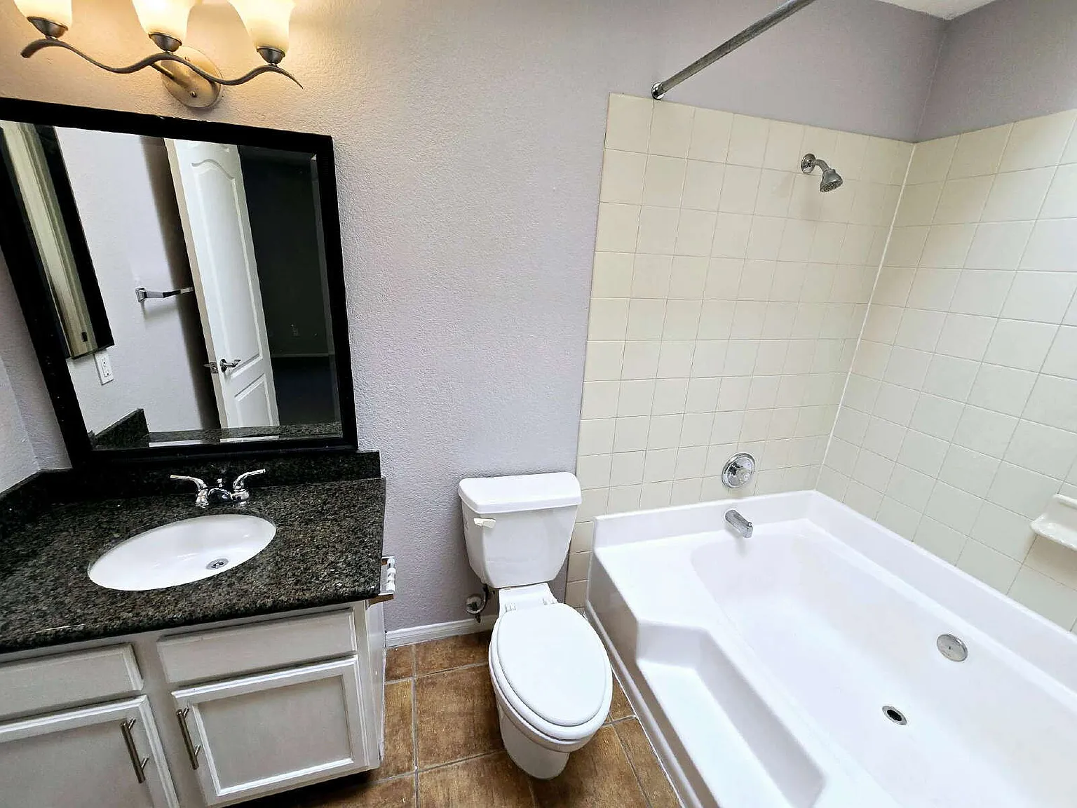 2 bed, 2.0 bath, 1061 sqft, $1,299 — Photo 2