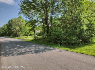 986 Sleepy Hollow Road, Coxsackie, NY 12051