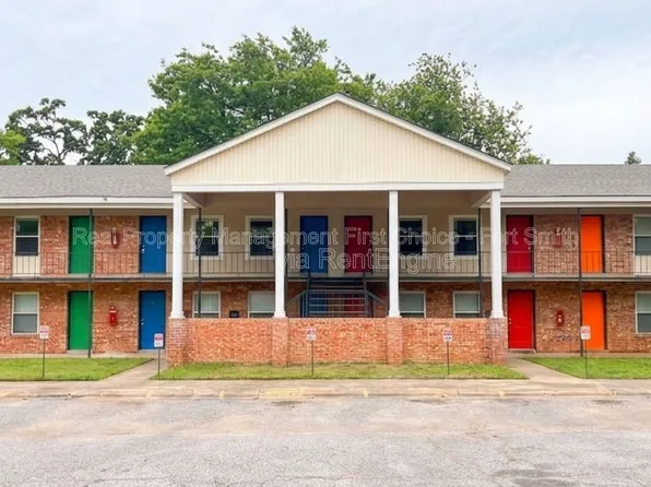 2301 S V St APT 7, Fort Smith, AR 72901