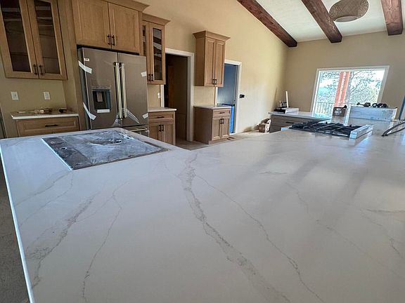 5th image of 112 Topside Dr