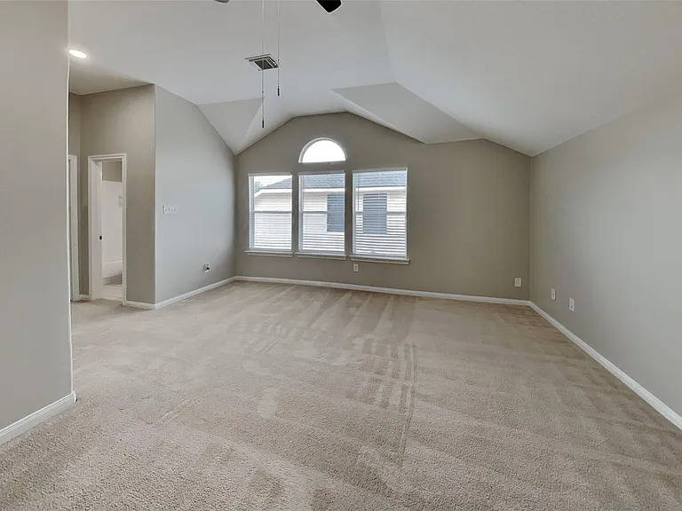 6714 Village Bridge Dr — Photo 18