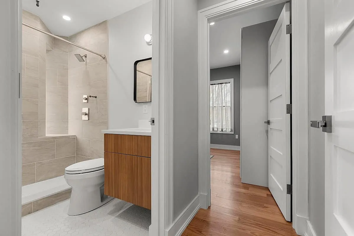 2 bed, 1150 sqft, $2,250 — Photo 4