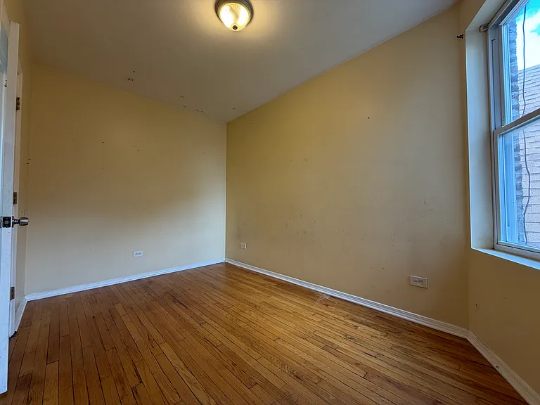 207 S Whipple St #3 — Photo 9