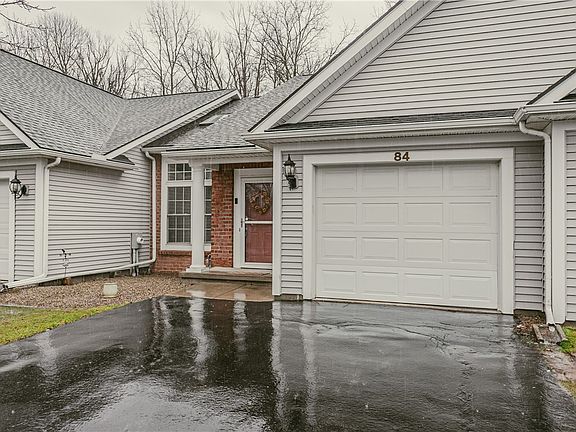 2nd image of 84 Amberwood Pl