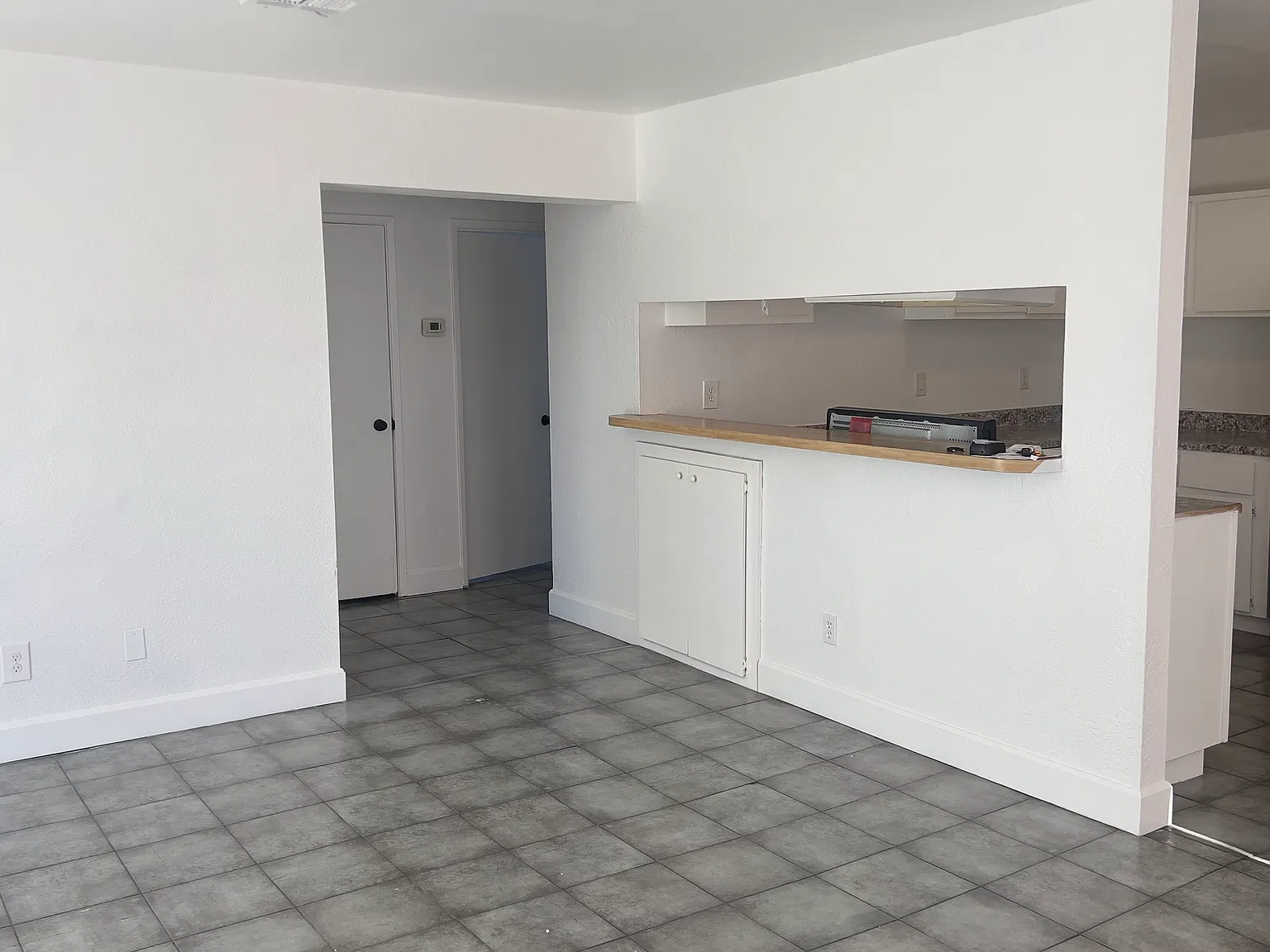 3709 Scuba Cir — Photo 1