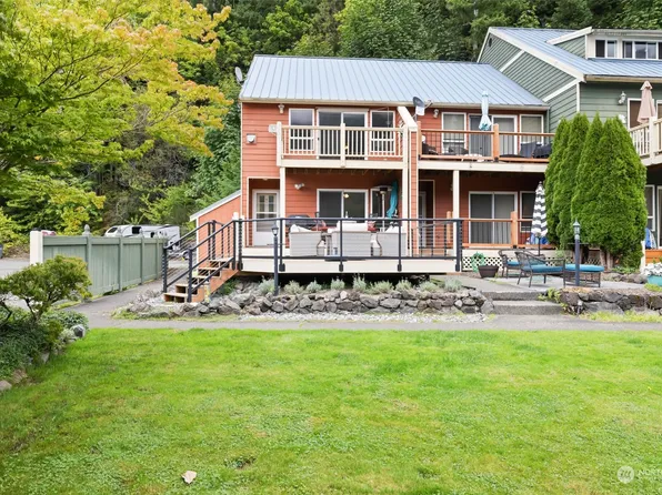 331 Maple Grove Road #1, Port Angeles, WA 98363