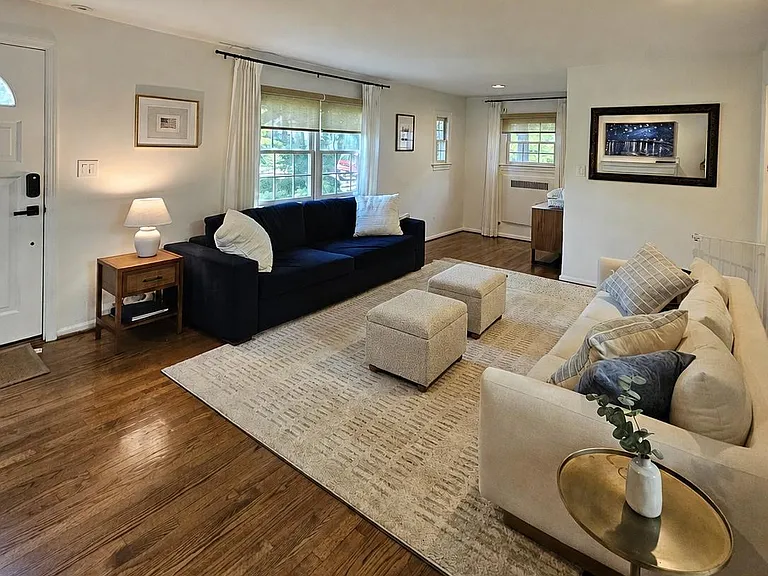 3304 Circle Hill Rd — Photo 6