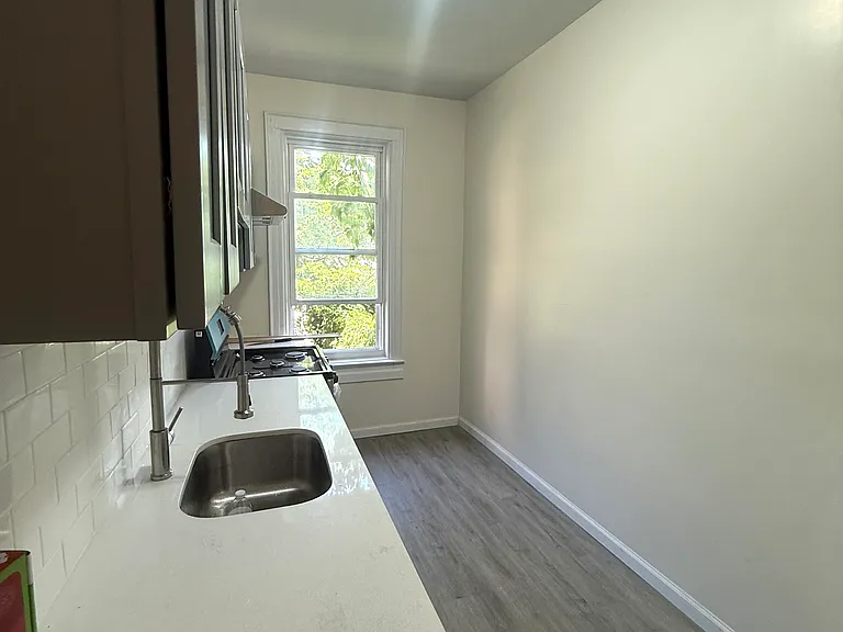 3066 Brighton 14th St #1 — Photo 5