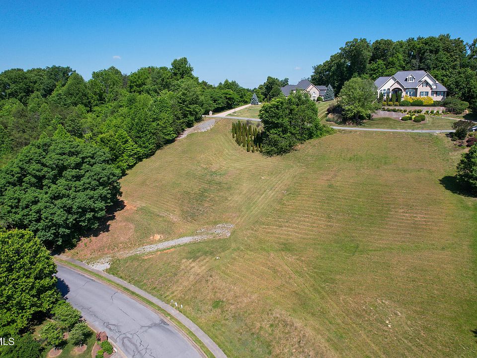 1st image of 3417 Stoneridge Dr