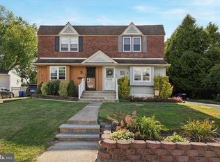 102 Earl Ln, Hatboro, PA 19040