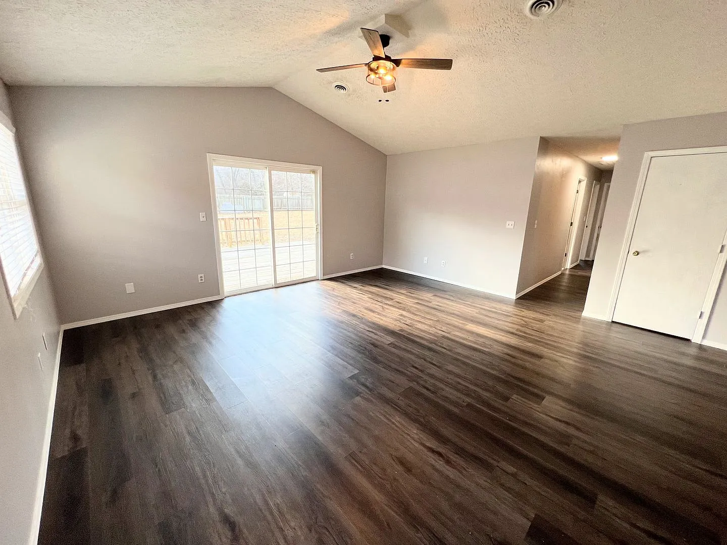 Single Family Home with a fenced in backyard! — Photo 2