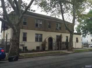 467 Delavan Ave, Newark, NJ 07107