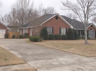 110 Debbie Blvd, Huntsville, AL 35811