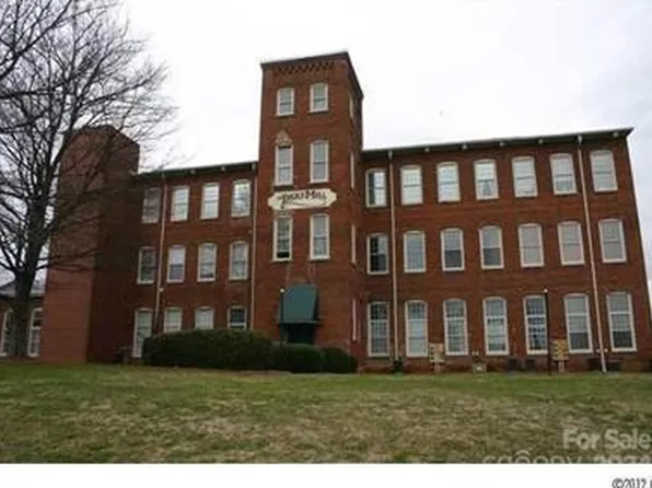 Locke Mill Plaza, 1 Buffalo Ave NW APT 121, Concord, NC 28025