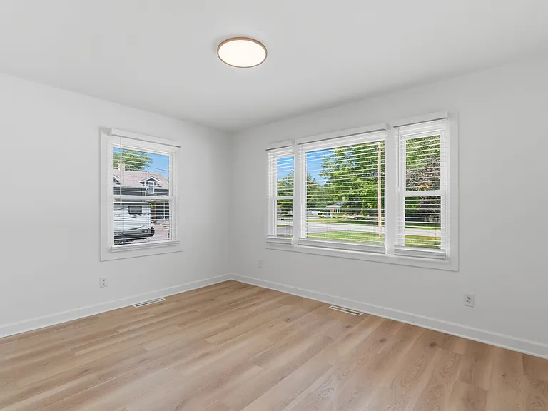 10173 Joliet St — Photo 9